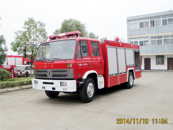 東風(fēng)6噸消防車